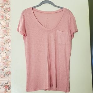 Caslon Rounded V-Neck T-Shirt